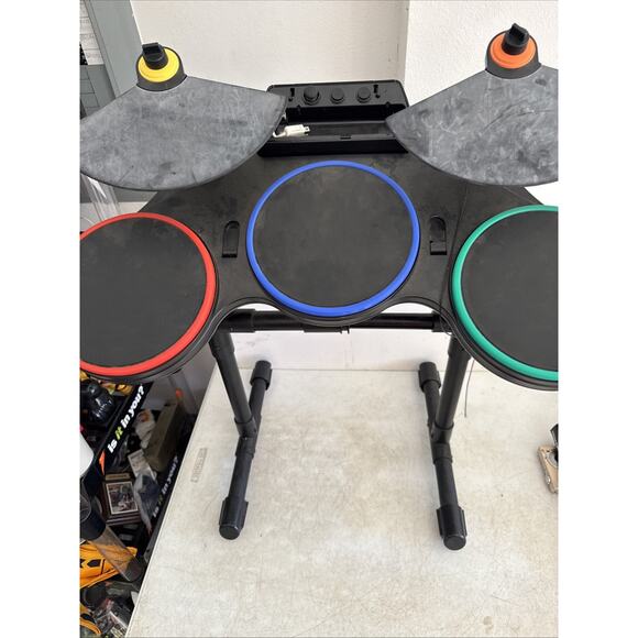 Guitar Hero Nintendo Wii World Tour Bundle - Drum, 2 Guitars No Pedal Untested - Picture 9 of 14